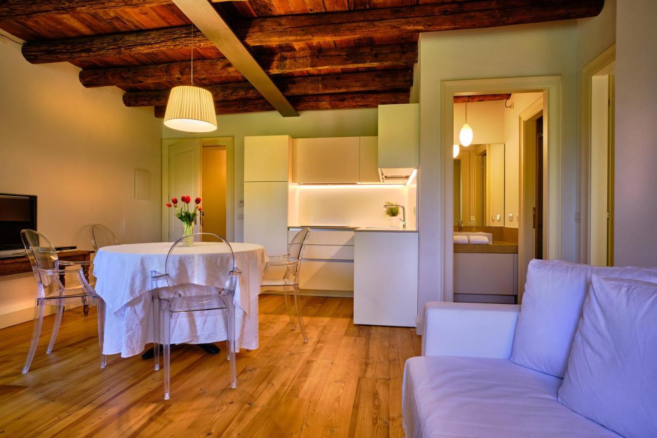 Relais Corte Guastalla Apartments Sona Εξωτερικό φωτογραφία