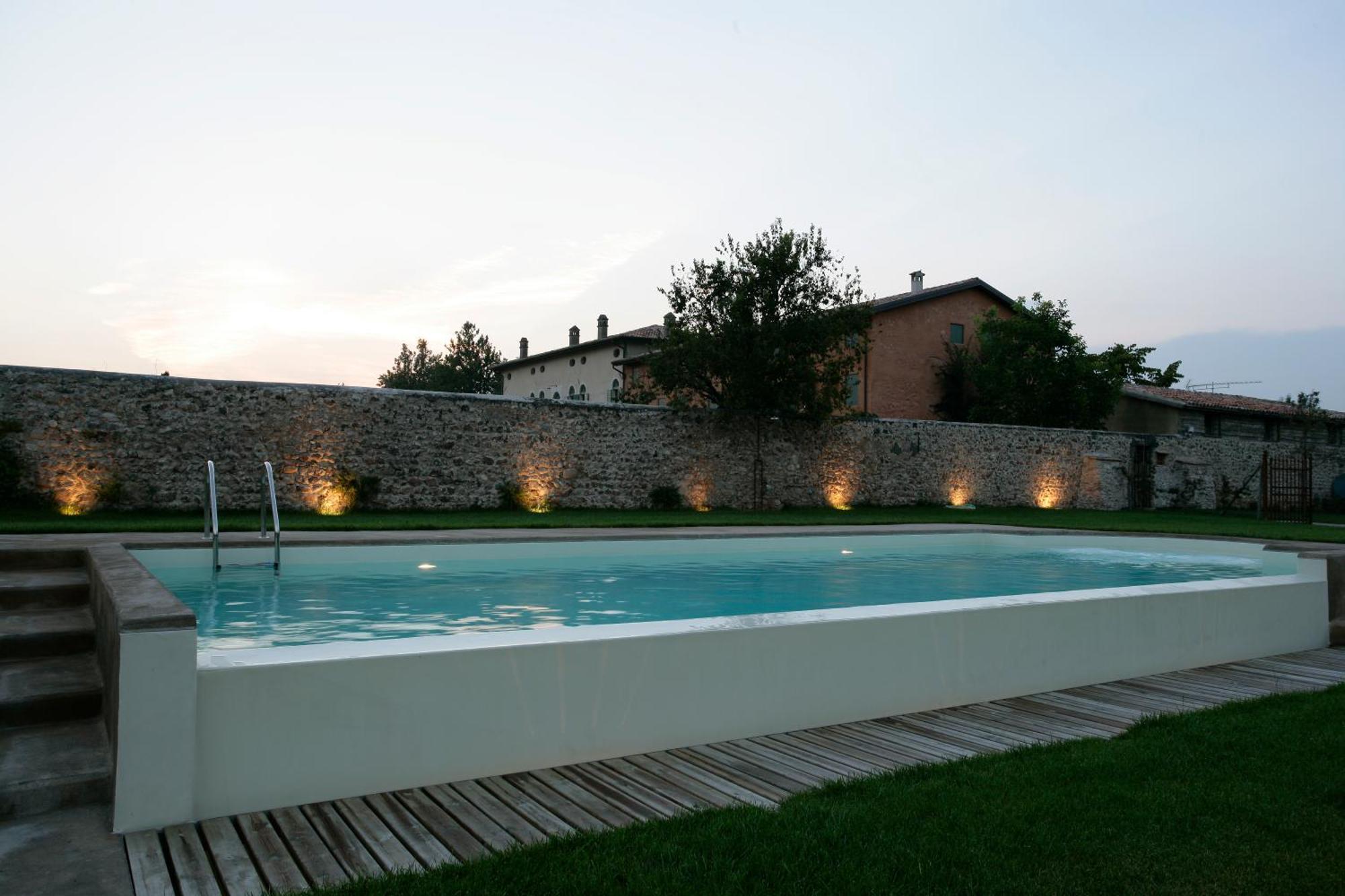 Relais Corte Guastalla Apartments Sona Εξωτερικό φωτογραφία