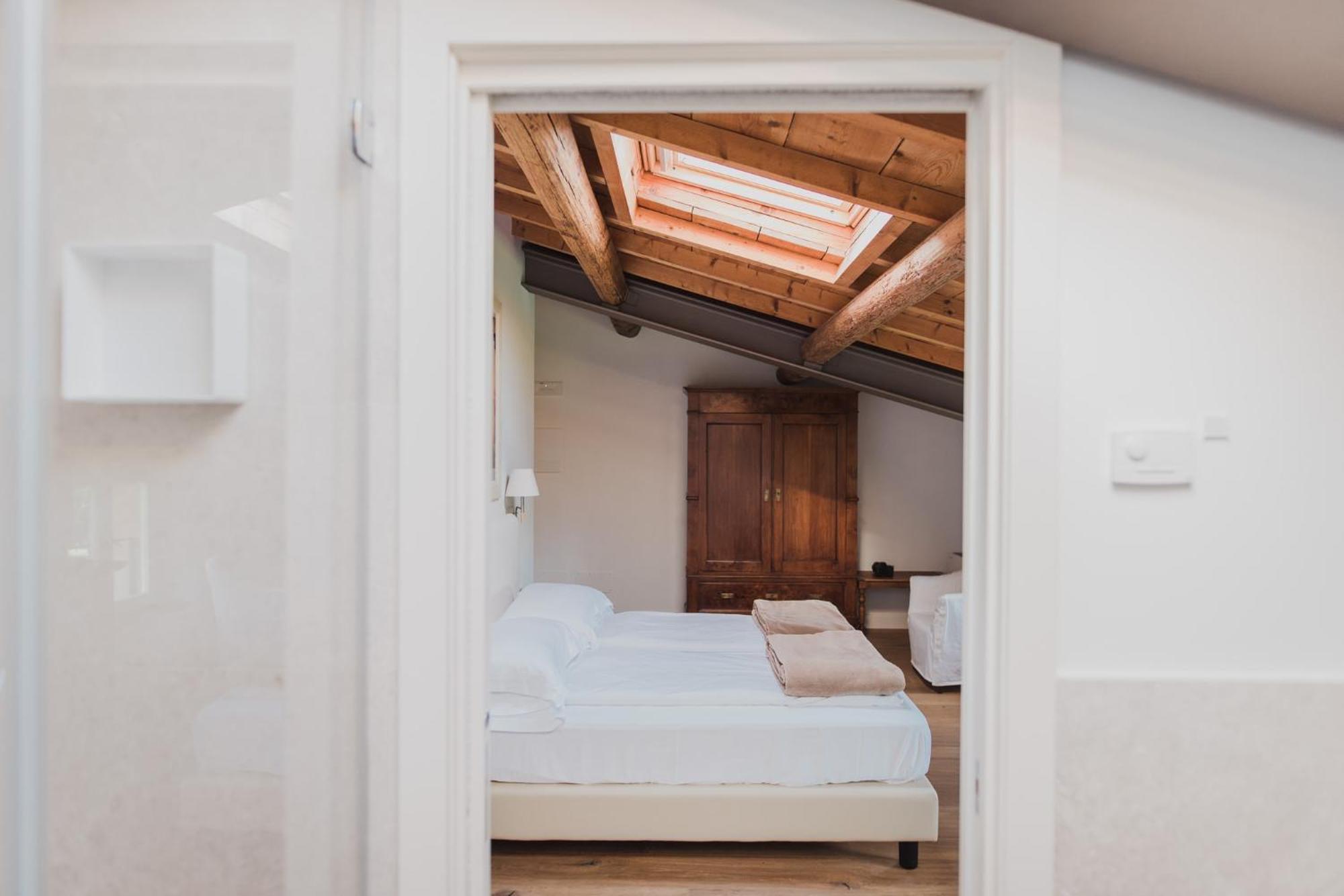 Relais Corte Guastalla Apartments Sona Εξωτερικό φωτογραφία